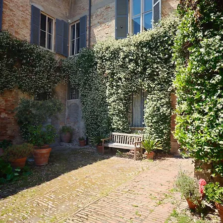 Palazzo Del 500 Nel Centro Di - Mare A Piedi, 3 Camere, Parcheggio