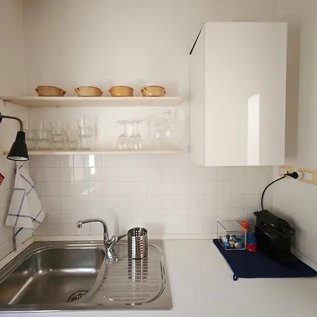 Feriehus Palazzo Del 500 Nel Centro Di - Mare A Piedi, 3 Camere, Parcheggio