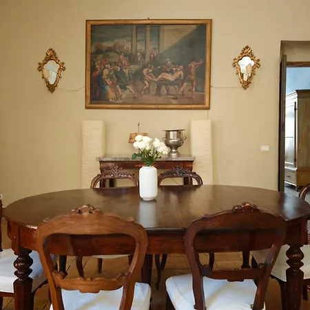 Palazzo Del 500 Nel Centro Di - Mare A Piedi, 3 Camere, Parcheggio Fano (Pesaro and Urbino)