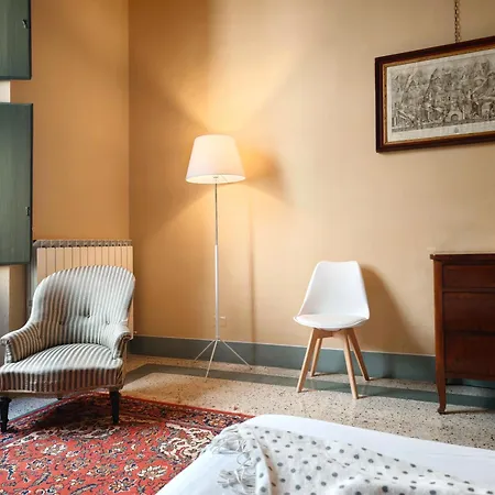 Feriehus Palazzo Del 500 Nel Centro Di - Mare A Piedi, 3 Camere, Parcheggio *