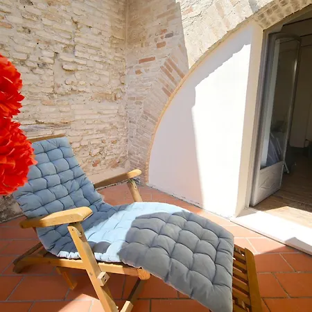 Ferienhaus Palazzo Del 500 Nel Centro Di - Mare A Piedi, 3 Camere, Parcheggio